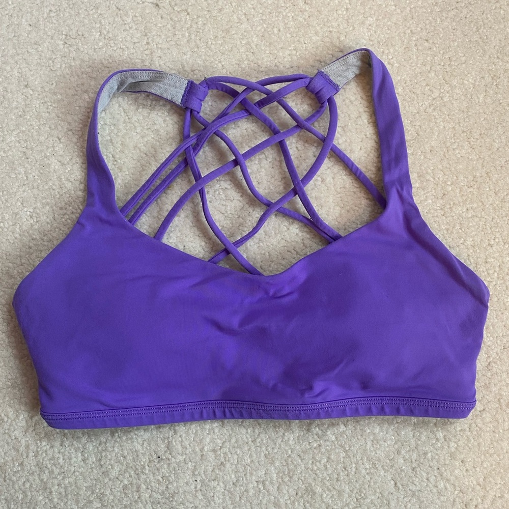 Lululemon free to be bra 4